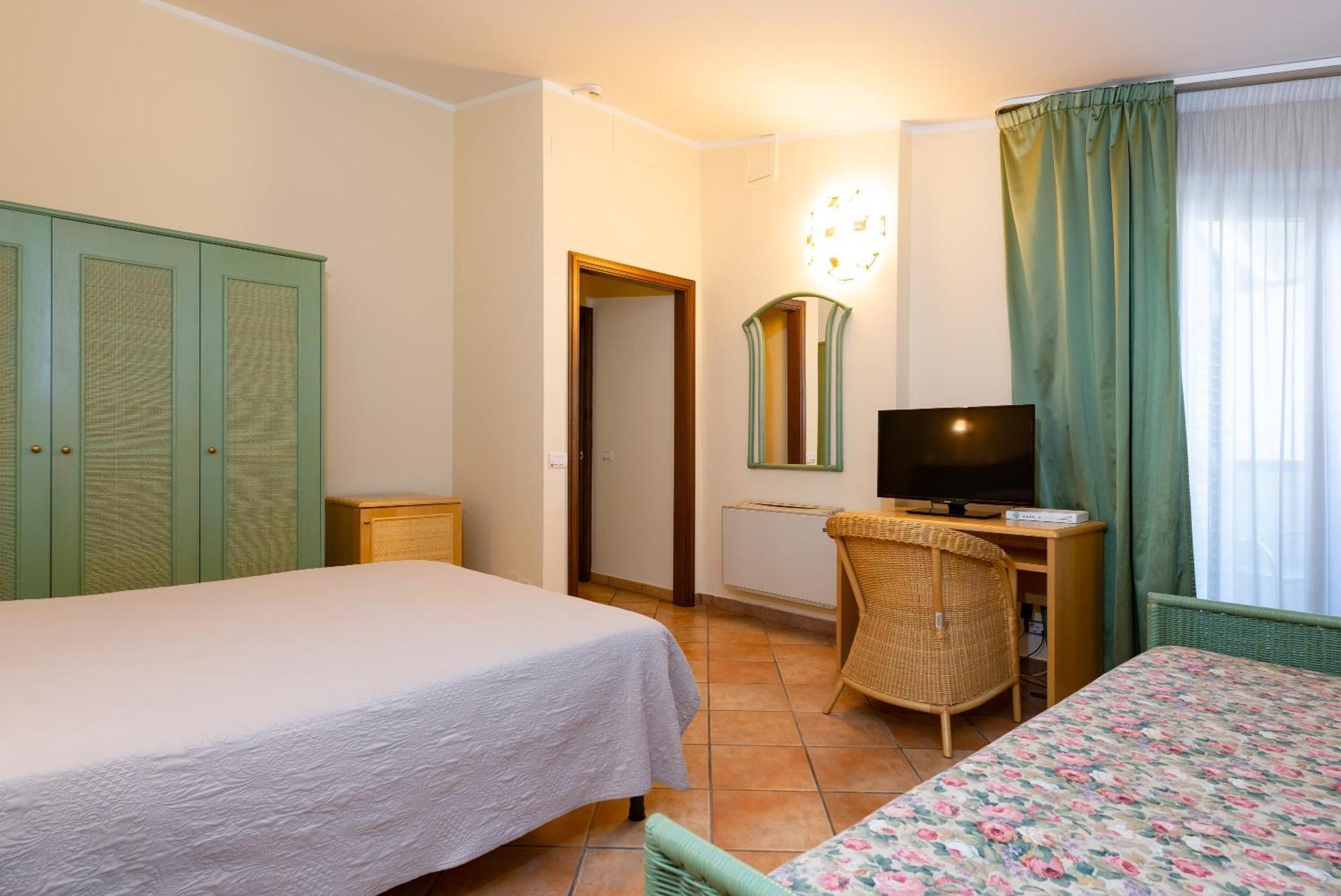 Hotel Il Ceppo Agropoli Luaran gambar
