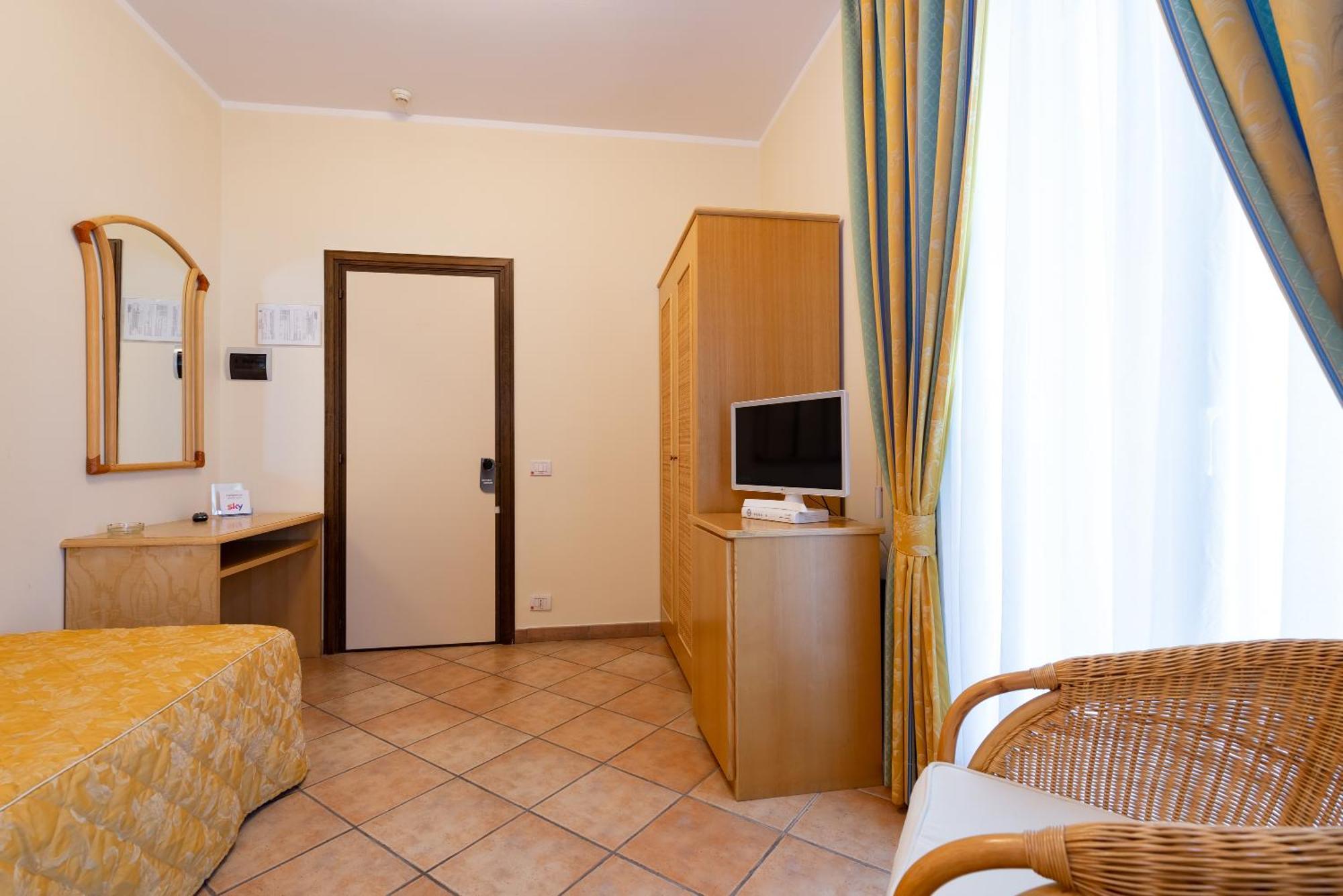 Hotel Il Ceppo Agropoli Luaran gambar