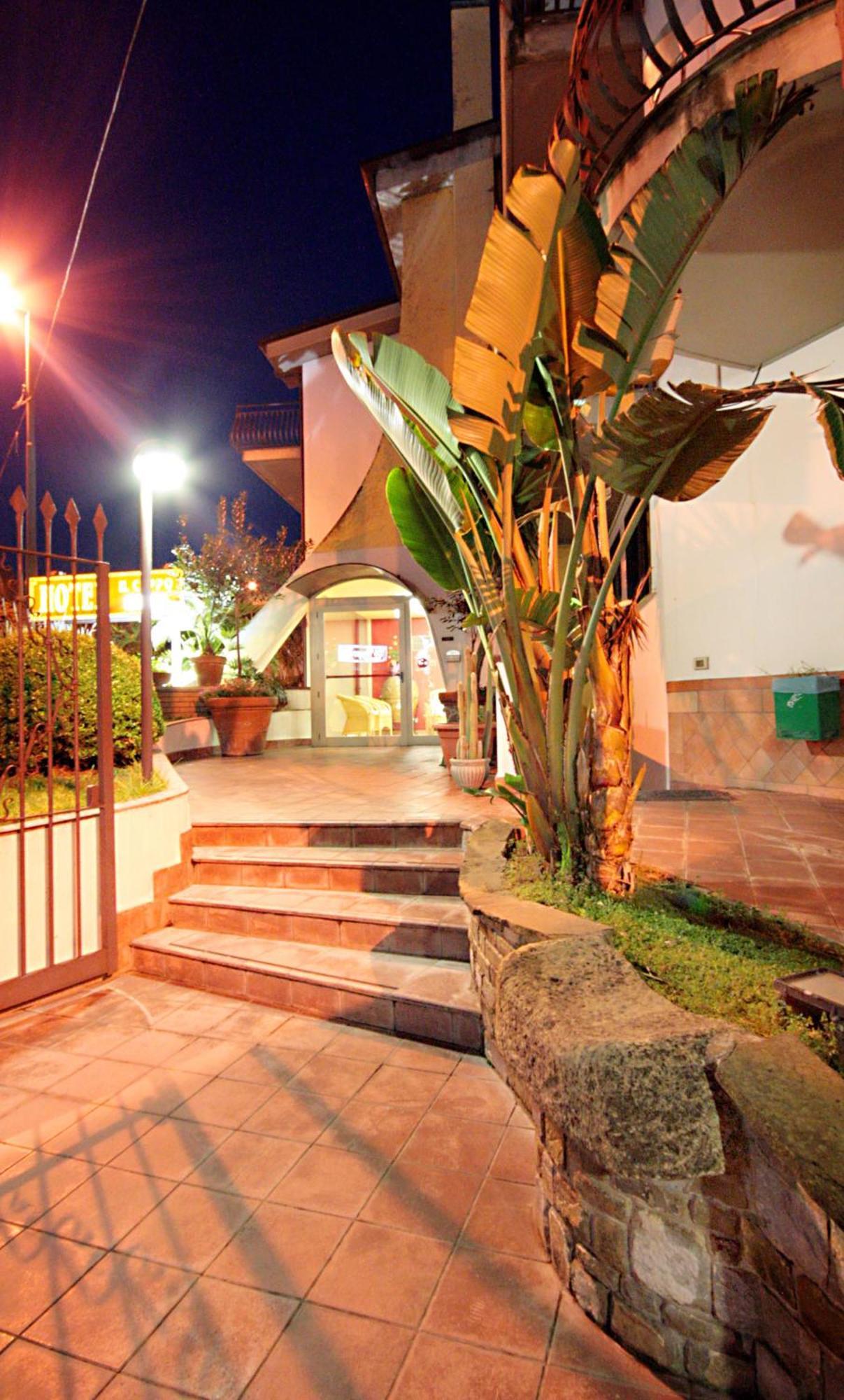 Hotel Il Ceppo Agropoli Luaran gambar