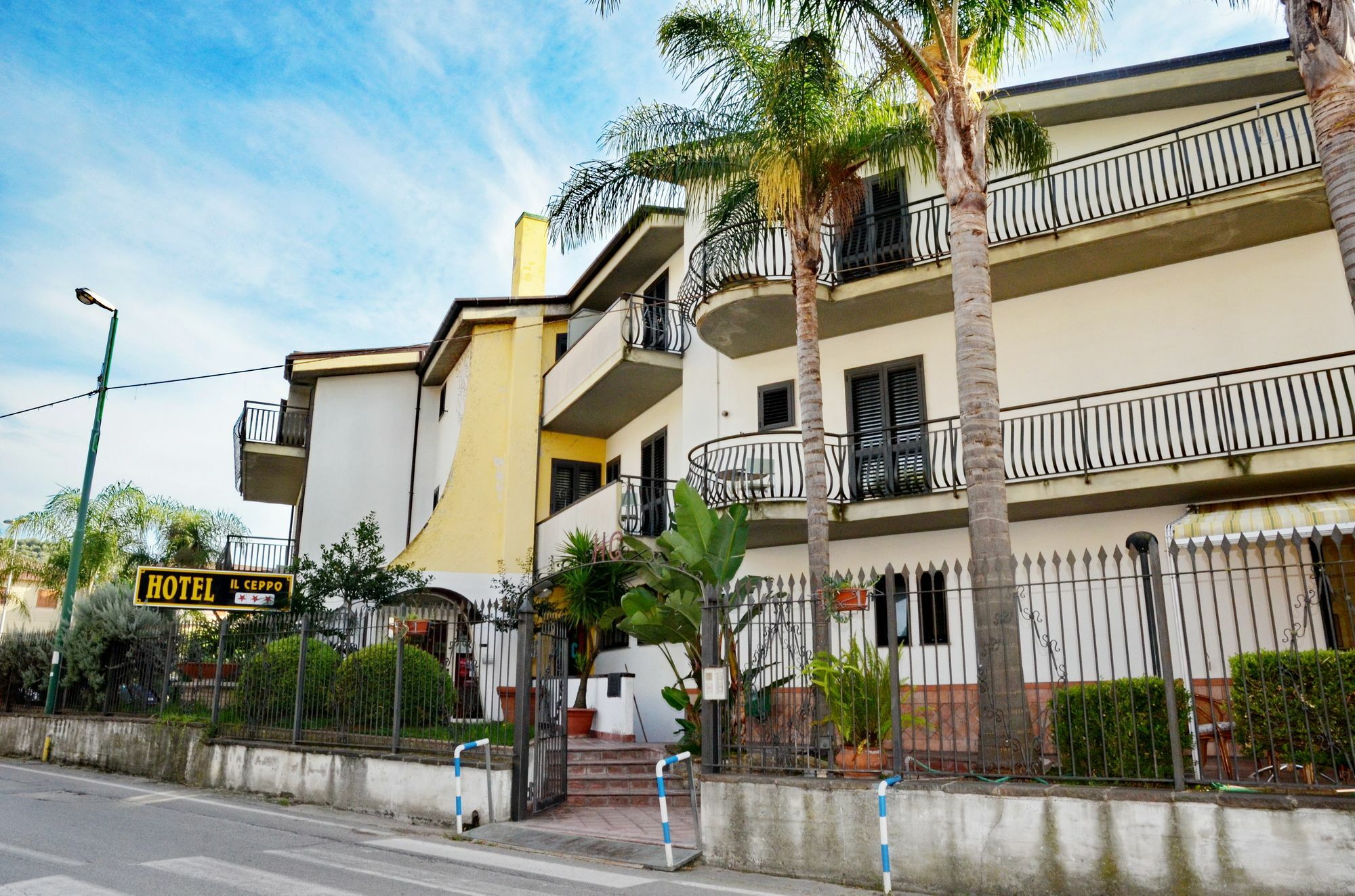 Hotel Il Ceppo Agropoli Luaran gambar